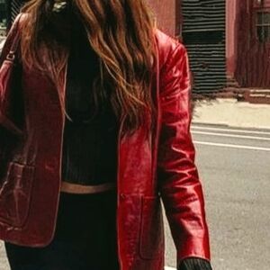 Meet your Posher, Alba